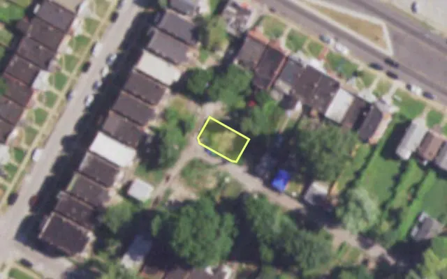 Aerial view of 4476 R NATURAL BRIDGE AV — vacant lot, St. Louis with approximate parcel outline