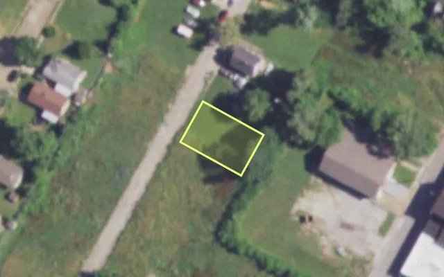 Aerial view of 3048 MARNICE PL — vacant lot, St. Louis with approximate parcel outline