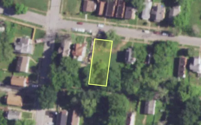 Aerial view of 1048 GIMBLIN ST — vacant lot, St. Louis with approximate parcel outline