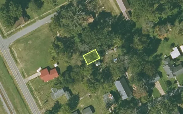 Aerial view of DESHA County parcel 004-00371-000 — Arkansas post-auction with approximate parcel outline