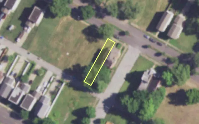 Aerial view of 3804 COOK AV — vacant lot, St. Louis with approximate parcel outline