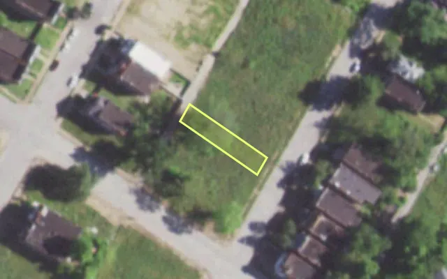 Aerial view of 1365 SEMPLE AV — vacant lot, St. Louis with approximate parcel outline