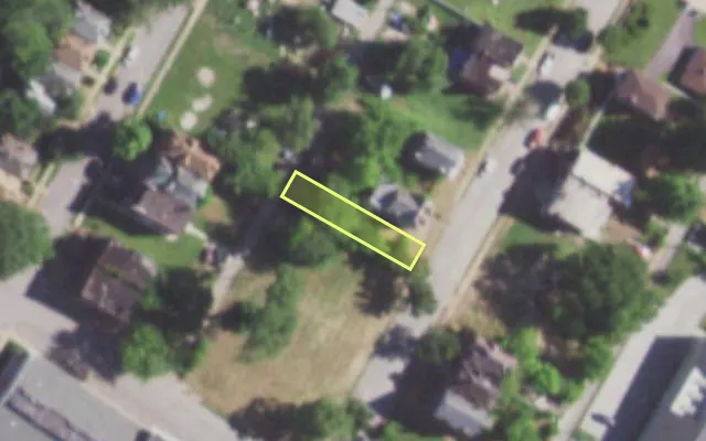 Aerial view of 1369 BURD AV — vacant lot, St. Louis with approximate parcel outline