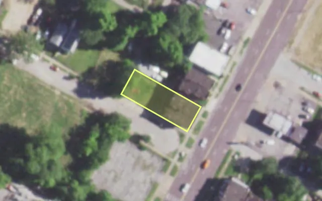 Aerial view of 1601 UNION BLVD — vacant lot, St. Louis with approximate parcel outline