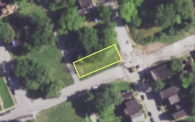 Aerial view of 4301 BLAIR AV — vacant lot, St. Louis with approximate parcel outline