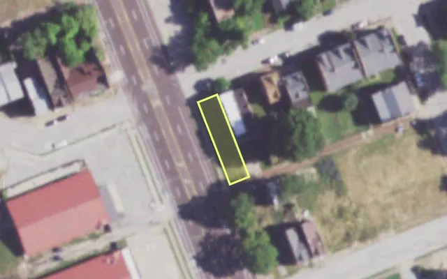 Aerial view of 1458 MONROE ST — vacant lot, St. Louis with approximate parcel outline