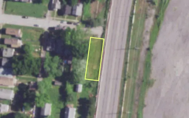 Aerial view of 600 LOGAN ST — vacant lot, St. Louis with approximate parcel outline