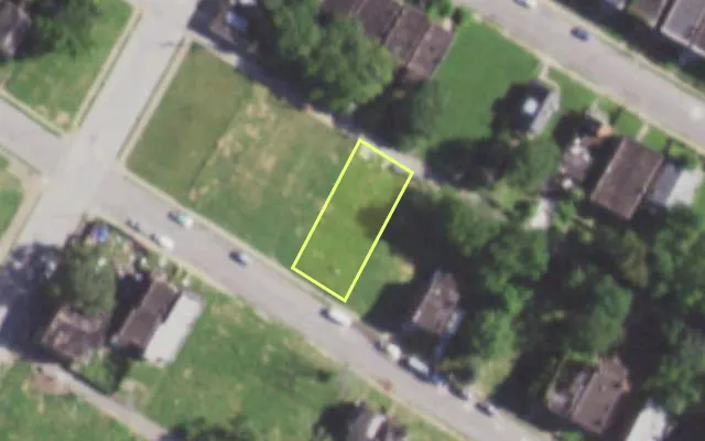 Aerial view of 5883 COTE BRILLIANTE AV — vacant lot, St. Louis with approximate parcel outline