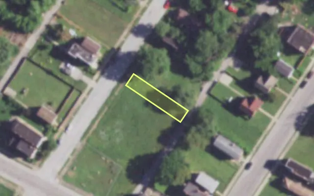 Aerial view of 4320 DESOTO AV — vacant lot, St. Louis with approximate parcel outline