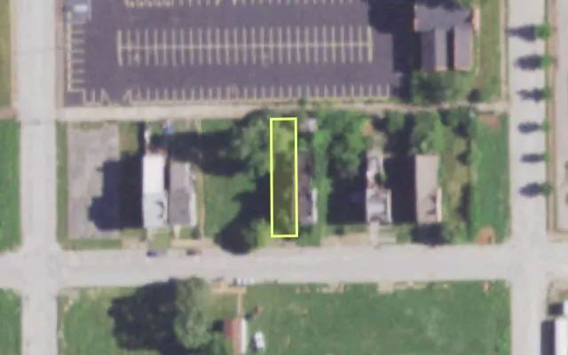 Aerial view of 2723 GAMBLE ST — vacant lot, St. Louis with approximate parcel outline