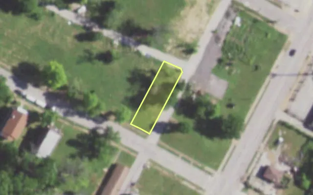 Aerial view of 5815 TERRY AV — vacant lot, St. Louis with approximate parcel outline