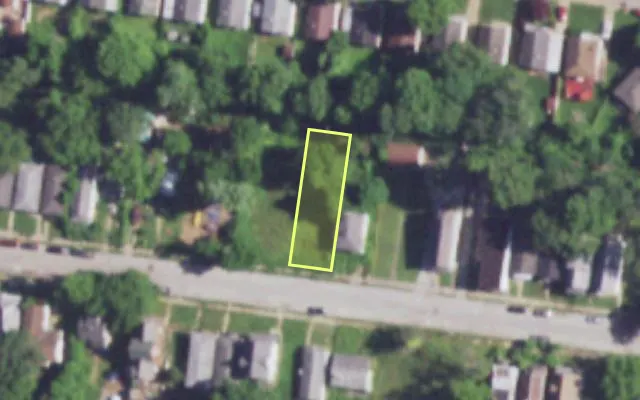 Aerial view of 879 HARLAN AV — vacant lot, St. Louis with approximate parcel outline