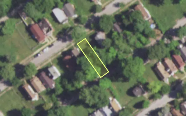 Aerial view of 5334 ARLINGTON AV — vacant lot, St. Louis with approximate parcel outline
