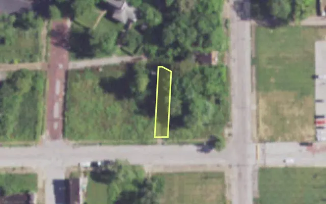 Aerial view of 2911 MONTGOMERY ST — vacant lot, St. Louis with approximate parcel outline