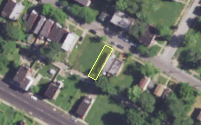 Aerial view of 4212 W PENROSE ST — vacant lot, St. Louis with approximate parcel outline