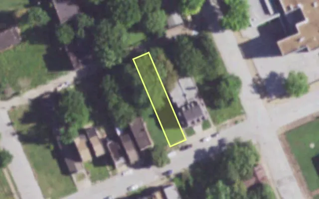 Aerial view of 1411 FARRAR ST — vacant lot, St. Louis with approximate parcel outline