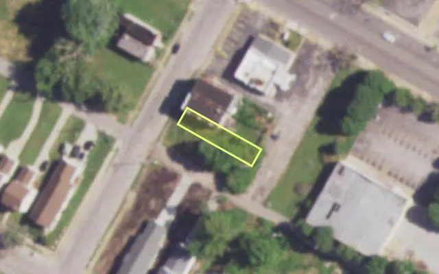 Aerial view of 1424 N NEWSTEAD AV — vacant lot, St. Louis with approximate parcel outline