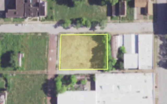 Aerial view of 2712 DODIER ST — vacant lot, St. Louis with approximate parcel outline