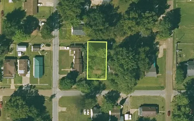 Aerial view of PHILLIPS County parcel 703-03432-000 — Arkansas post-auction with approximate parcel outline
