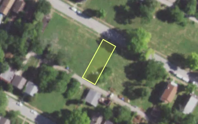 Aerial view of 5854 TERRY AV — vacant lot, St. Louis with approximate parcel outline