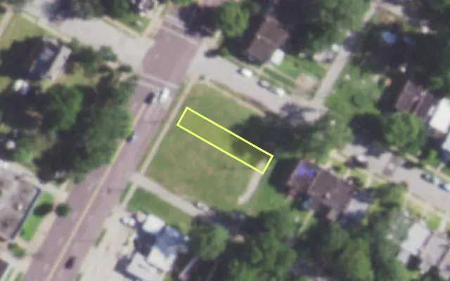 Aerial view of 2724 UNION BLVD — vacant lot, St. Louis with approximate parcel outline