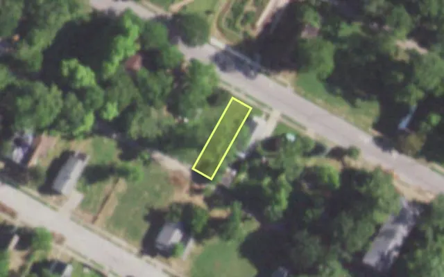 Aerial view of 5650 MAFFITT AV — vacant lot, St. Louis with approximate parcel outline
