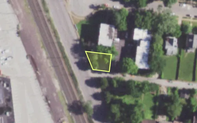 Aerial view of 846 HODIAMONT AV — vacant lot, St. Louis with approximate parcel outline