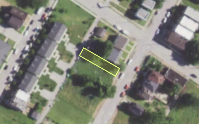 Aerial view of 1393 BELT AV — vacant lot, St. Louis with approximate parcel outline