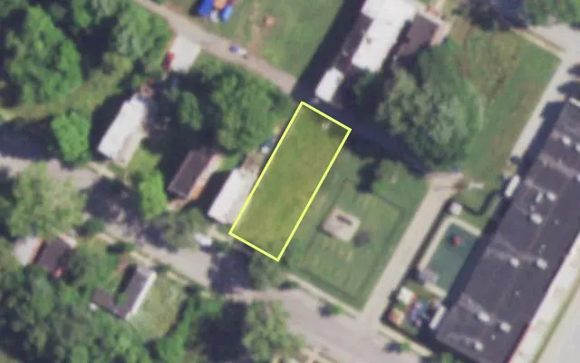 Aerial view of 3937 FINNEY AV — vacant lot, St. Louis with approximate parcel outline