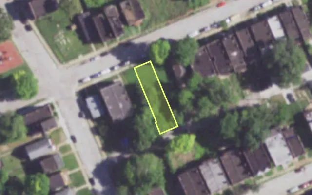 Aerial view of 1414 ANGELICA ST — vacant lot, St. Louis with approximate parcel outline