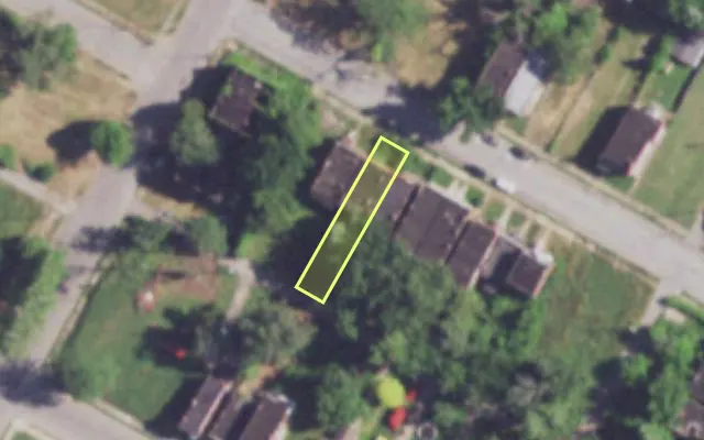Aerial view of 3736 MAFFITT AV — vacant lot, St. Louis with approximate parcel outline
