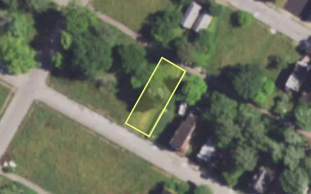 Aerial view of 4267 COTE BRILLIANTE AV — vacant lot, St. Louis with approximate parcel outline