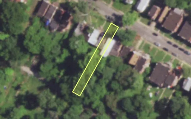Aerial view of 4746 LEDUC ST — vacant lot, St. Louis with approximate parcel outline