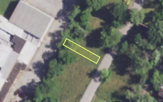 Aerial view of 3111 NEW ASHLAND PL — vacant lot, St. Louis with approximate parcel outline