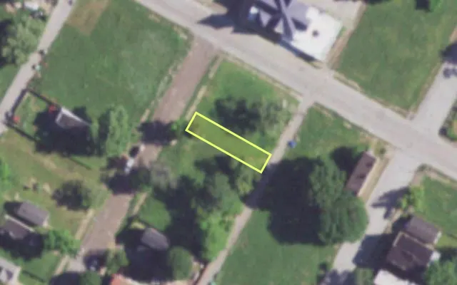 Aerial view of 4252 GANO AV — vacant lot, St. Louis with approximate parcel outline