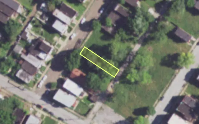 Aerial view of 4214 COLLEGE AV — vacant lot, St. Louis with approximate parcel outline