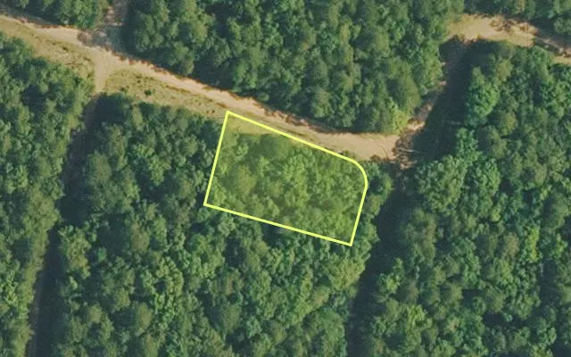 Aerial view of VAN BUREN County parcel 4400-14184-0000 — Arkansas post-auction with approximate parcel outline