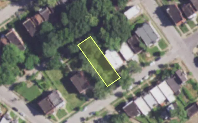Aerial view of 4419 HARRIS AV — vacant lot, St. Louis with approximate parcel outline