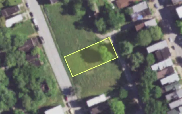 Aerial view of 3940 N 21ST ST — vacant lot, St. Louis with approximate parcel outline