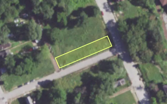Aerial view of 1411 FARRAGUT ST — vacant lot, St. Louis with approximate parcel outline