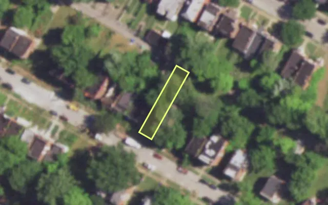 Aerial view of 4757 NORTHLAND AV — vacant lot, St. Louis with approximate parcel outline