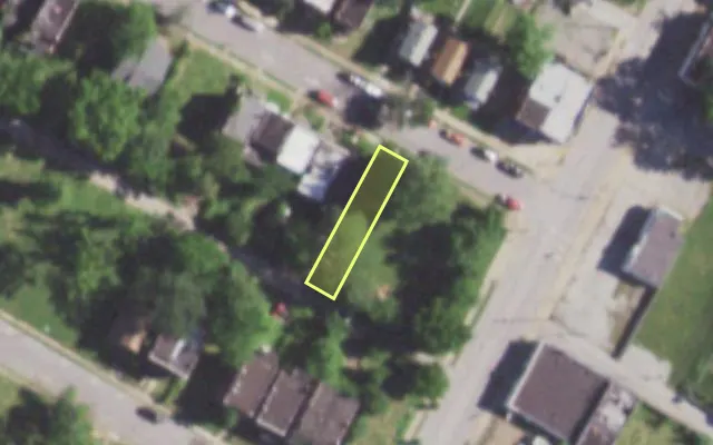 Aerial view of 5810 WABADA AV — vacant lot, St. Louis with approximate parcel outline