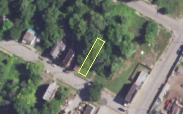 Aerial view of 3919 COTE BRILLIANTE AV — vacant lot, St. Louis with approximate parcel outline