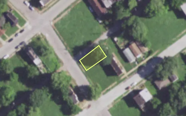 Aerial view of 5108 EMILY ST — vacant lot, St. Louis with approximate parcel outline