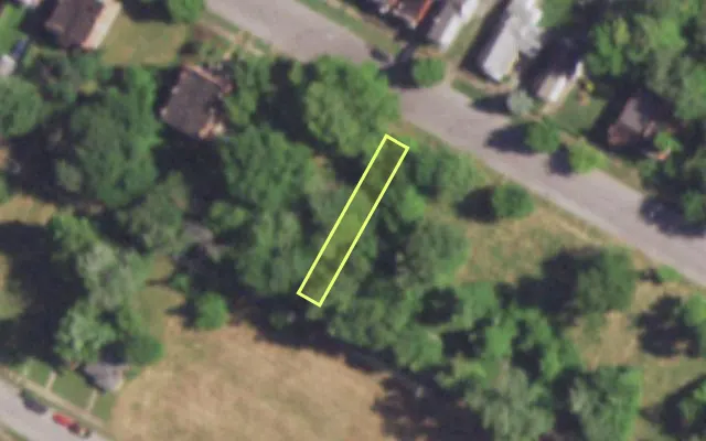 Aerial view of 4556 MAFFITT AV — vacant lot, St. Louis with approximate parcel outline