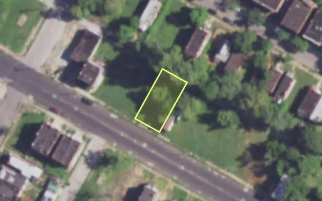 Aerial view of 4273 LEE AV — vacant lot, St. Louis with approximate parcel outline
