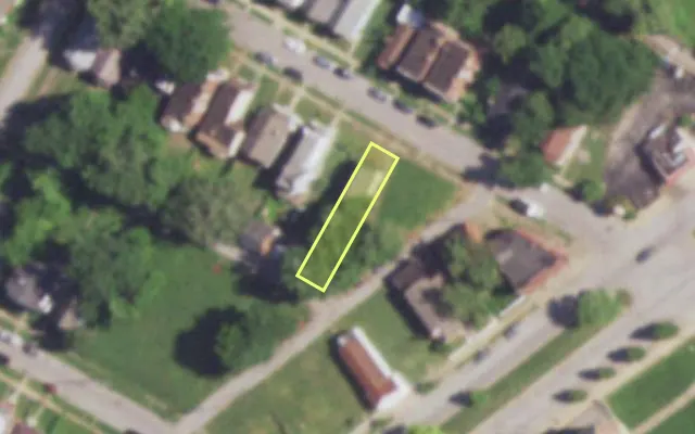 Aerial view of 5922 THEKLA AV — vacant lot, St. Louis with approximate parcel outline