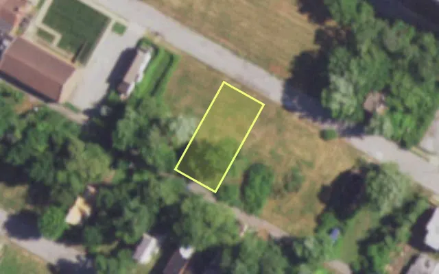 Aerial view of 4334 NORTH MARKET ST — vacant lot, St. Louis with approximate parcel outline