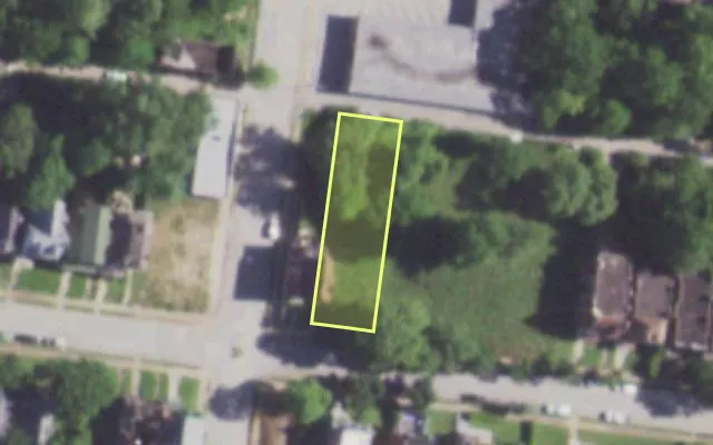 Aerial view of 5091 ENRIGHT AV — vacant lot, St. Louis with approximate parcel outline