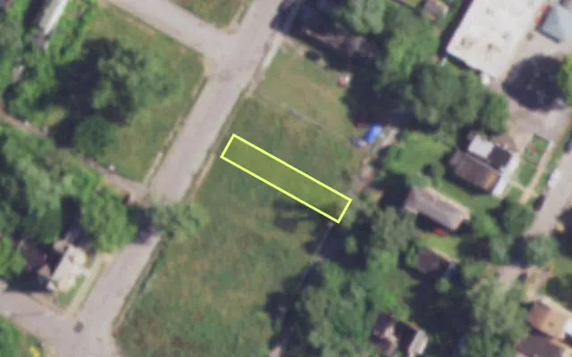 Aerial view of 1722 WHITTIER ST — vacant lot, St. Louis with approximate parcel outline